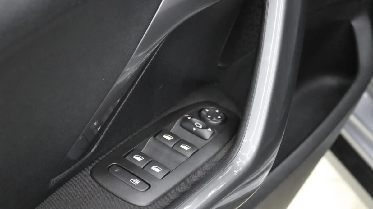 peugeot-2008-2019-diesel-1499cc