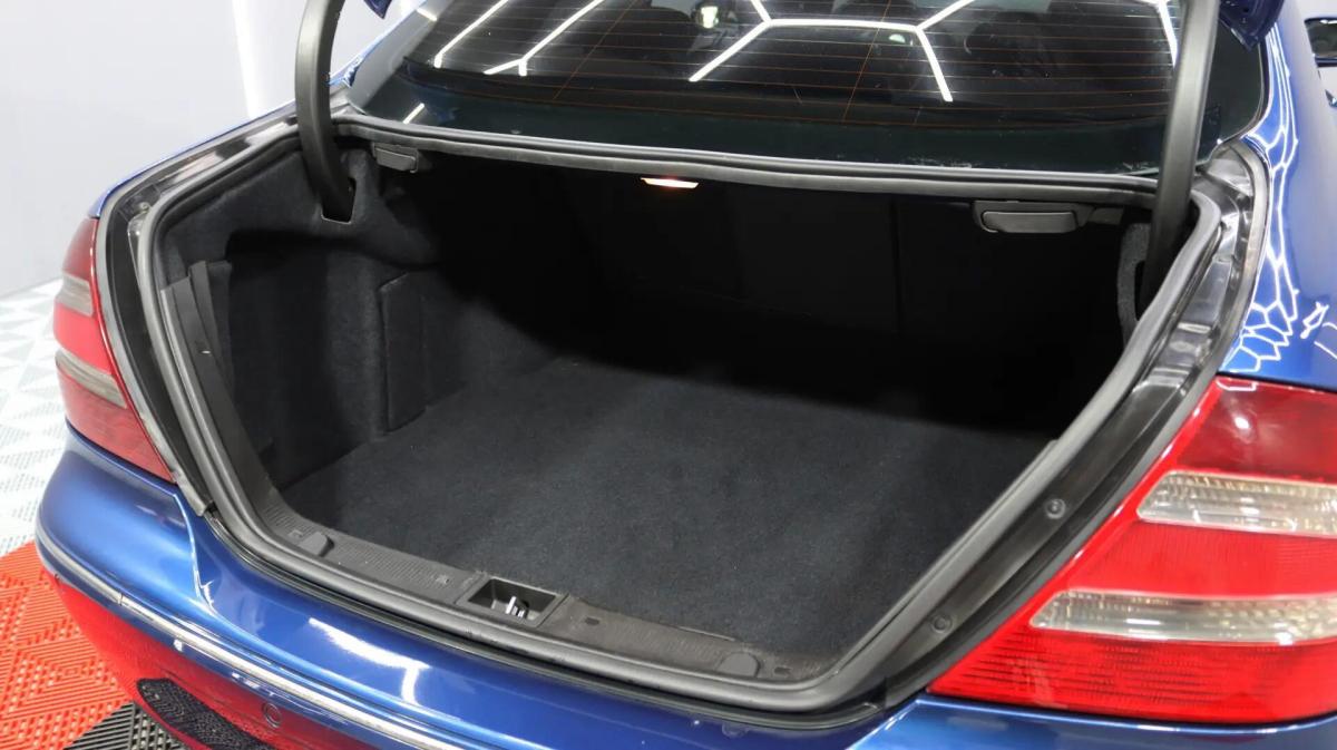 mercedes-benz-clk-270-cdi-coupe-2004-diesel-2685cc