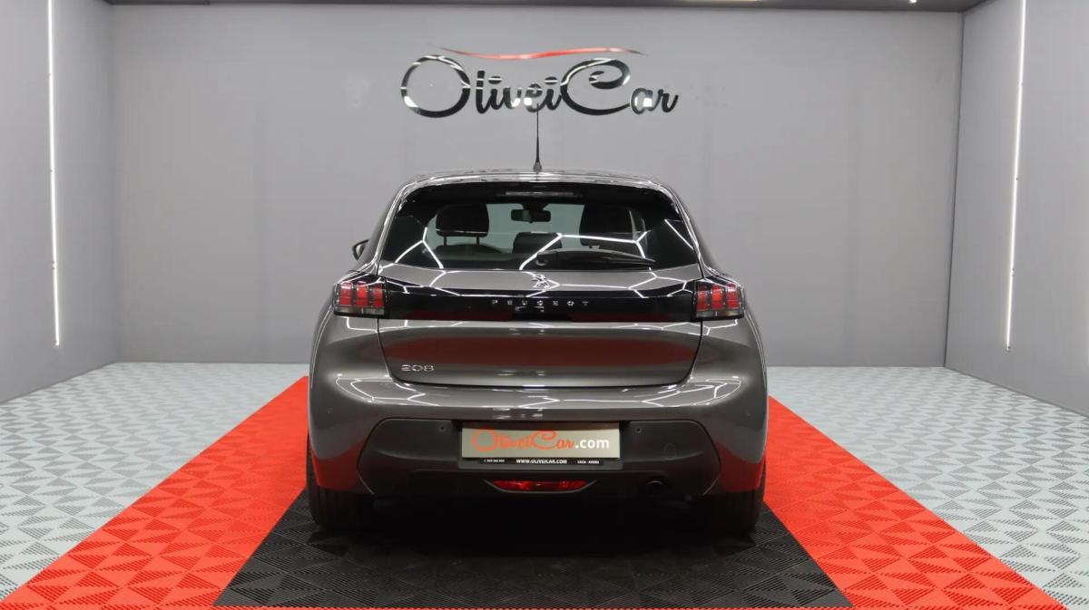 peugeot-208-2023-diesel-1499cc