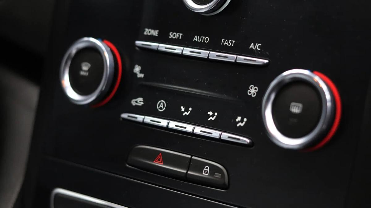 renault-megane-2019-diesel-1461cc