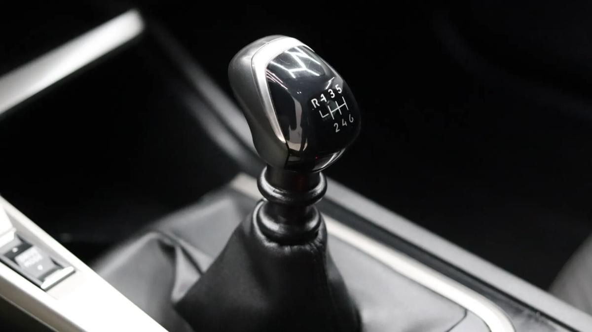 peugeot-308-2022-diesel-1499cc