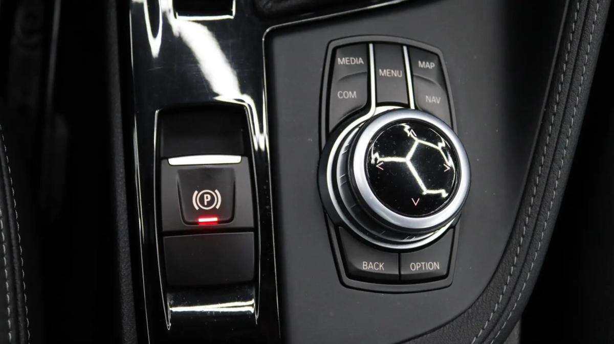 bmw-x1-2017-diesel-1995cc