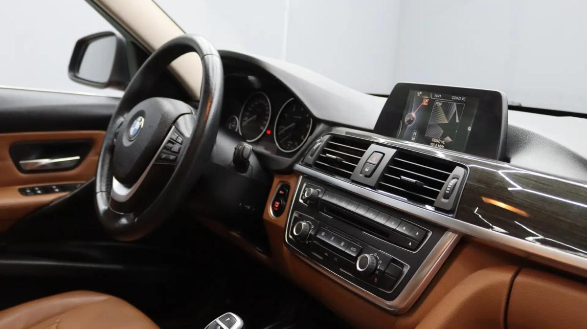 bmw-serie-3-320d-sedan-2014-diesel-1995cc