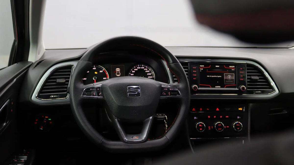 seat-leon-2016-diesel-1968cc