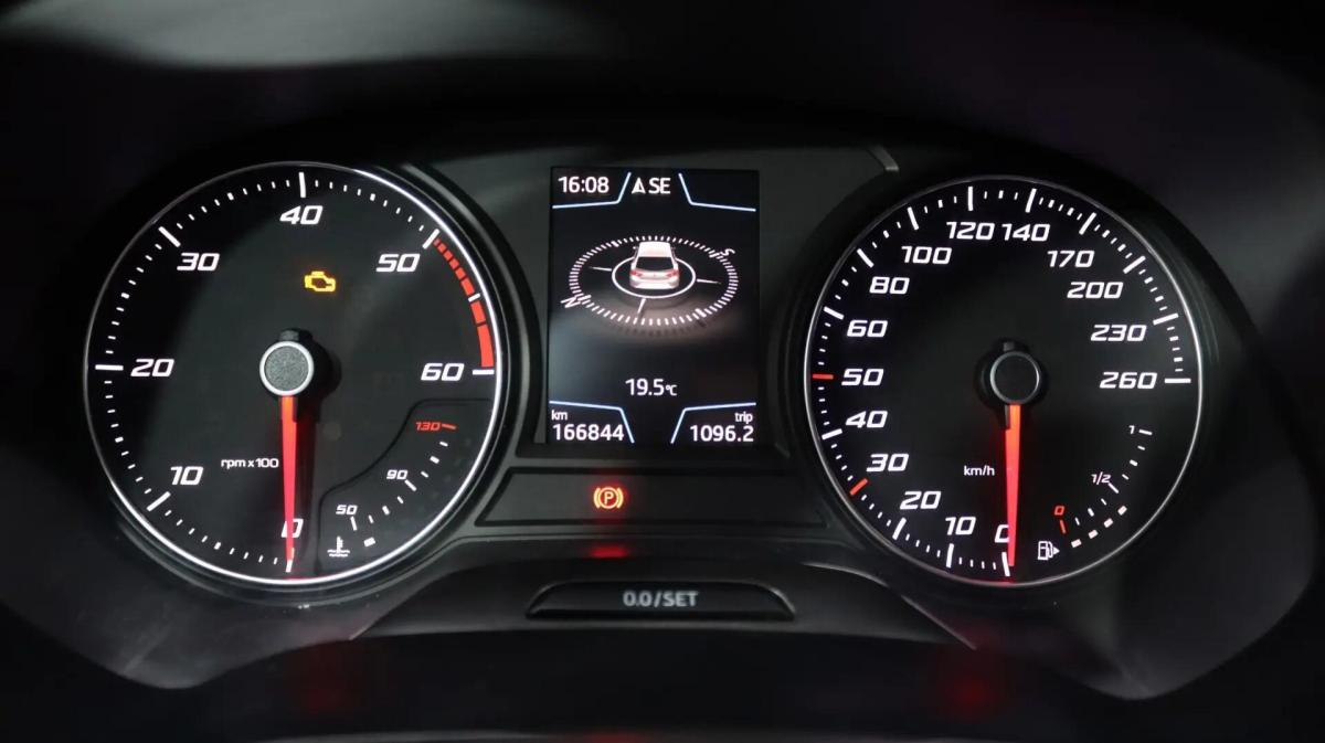 seat-leon-2016-diesel-1968cc