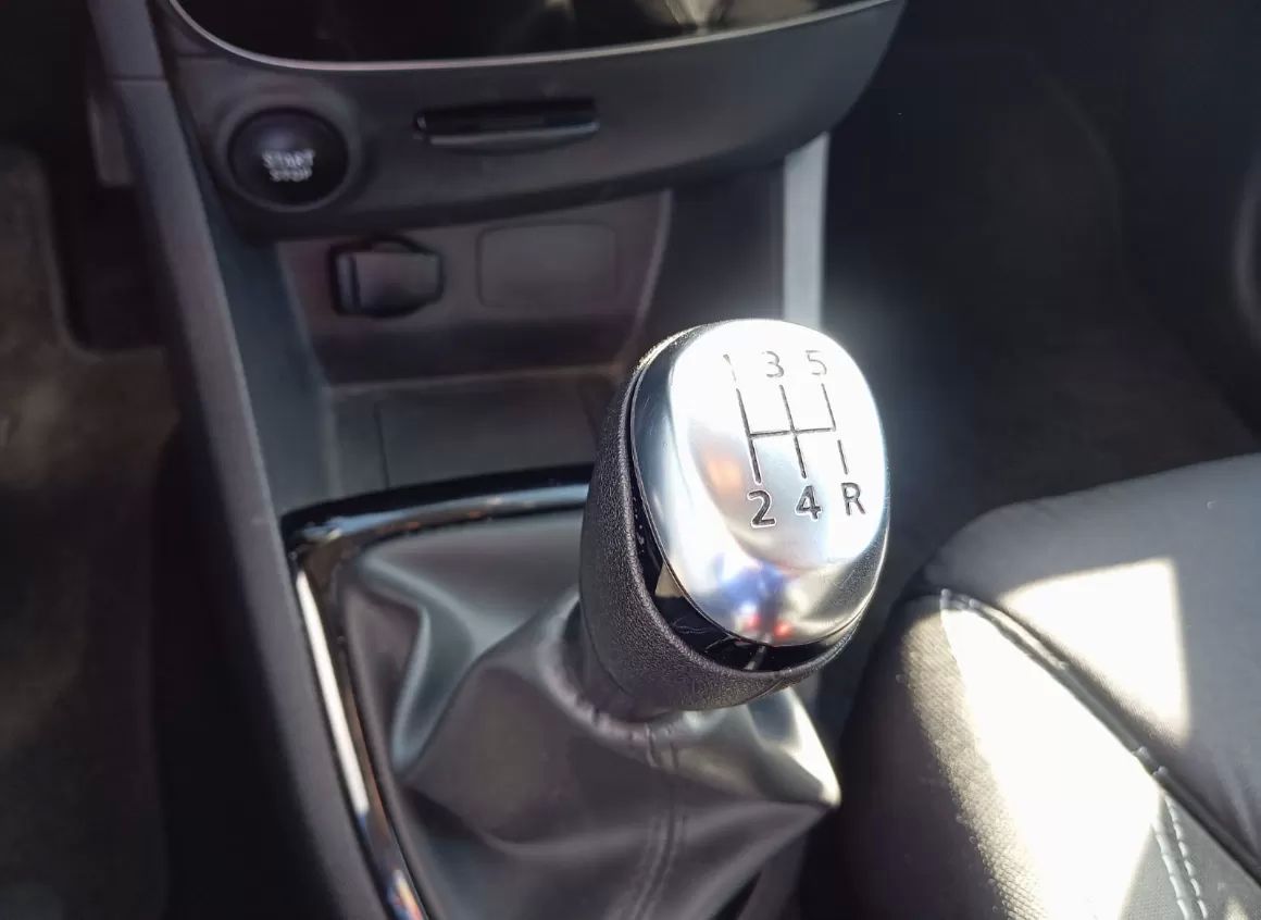 renault-clio-sport-tourer-2019-diesel-1461cc