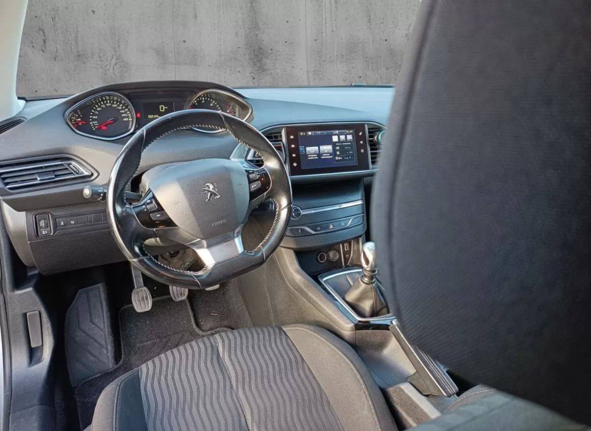 peugeot-308-sw-2017-diesel-1560cc