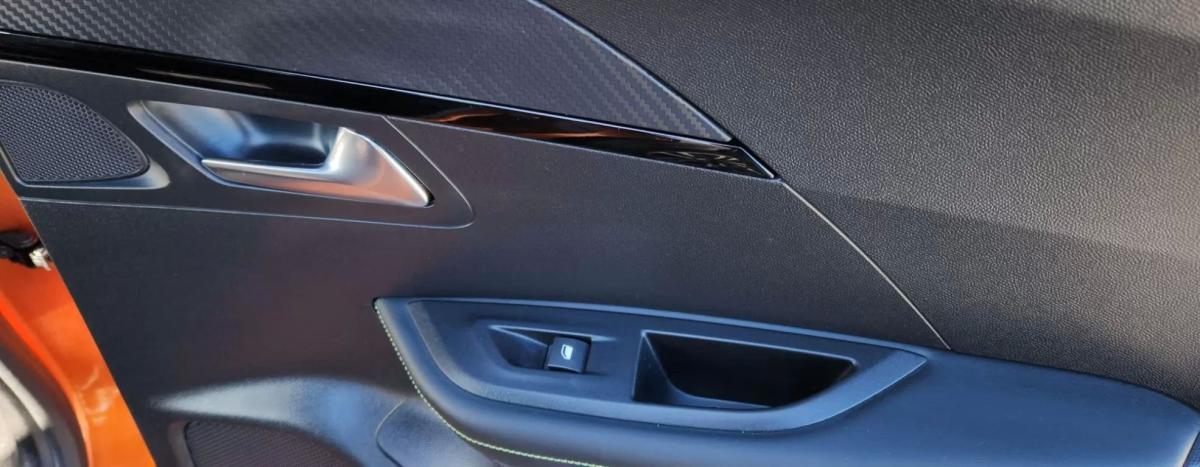 peugeot-e-2008-2020-eletrico-200cc