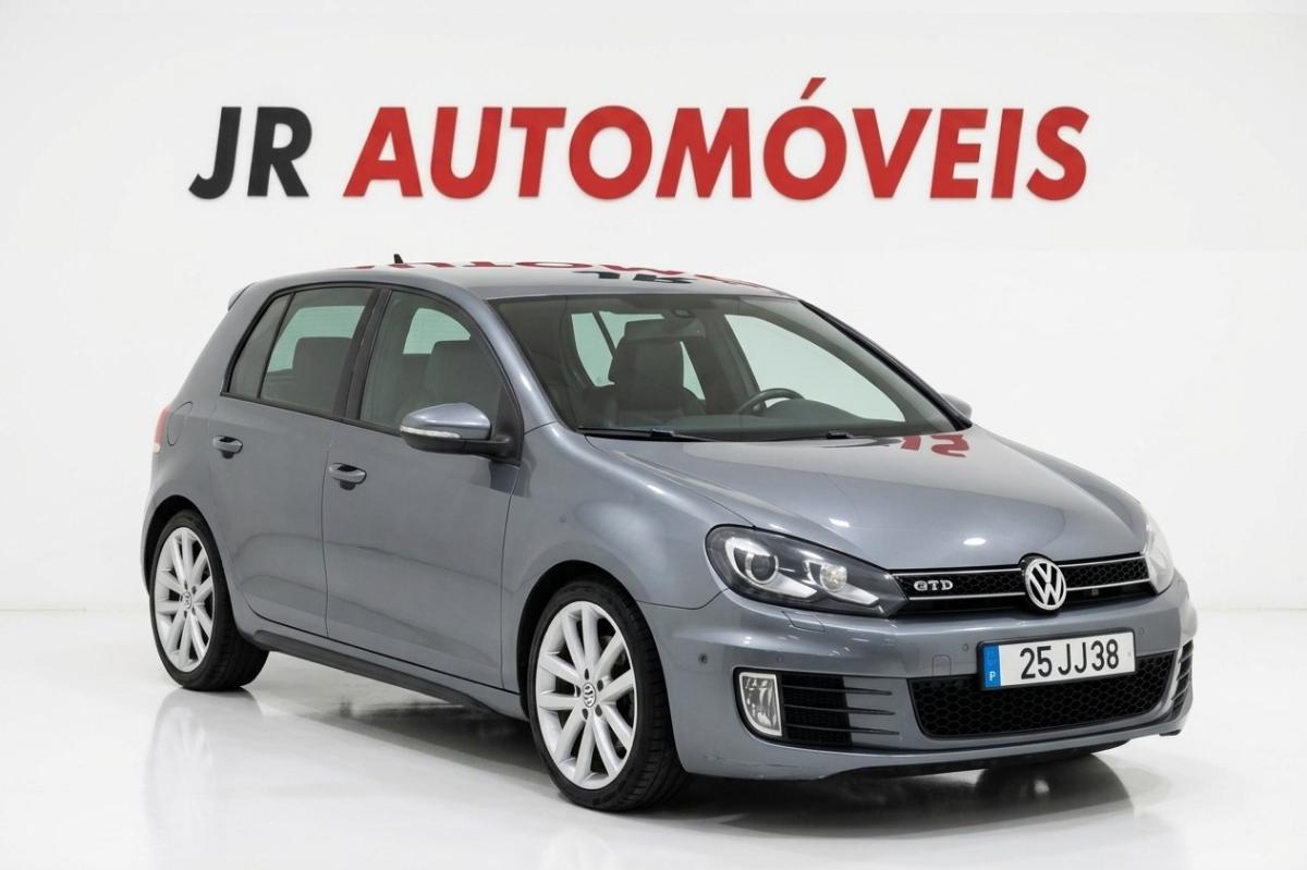 volkswagen-golf-2010-diesel-1968cc