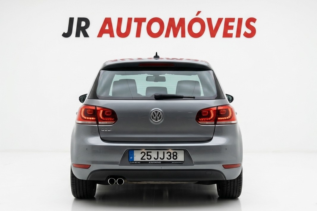 volkswagen-golf-2010-diesel-1968cc