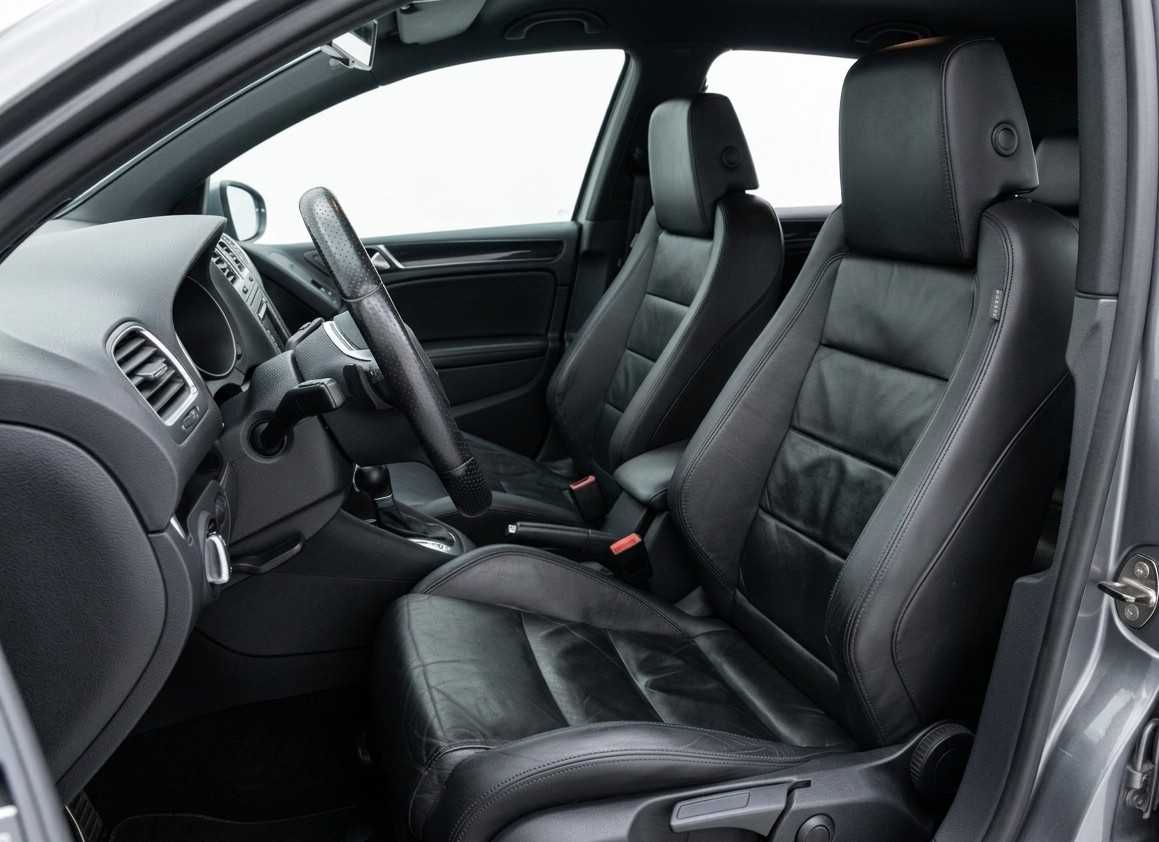 volkswagen-golf-2010-diesel-1968cc