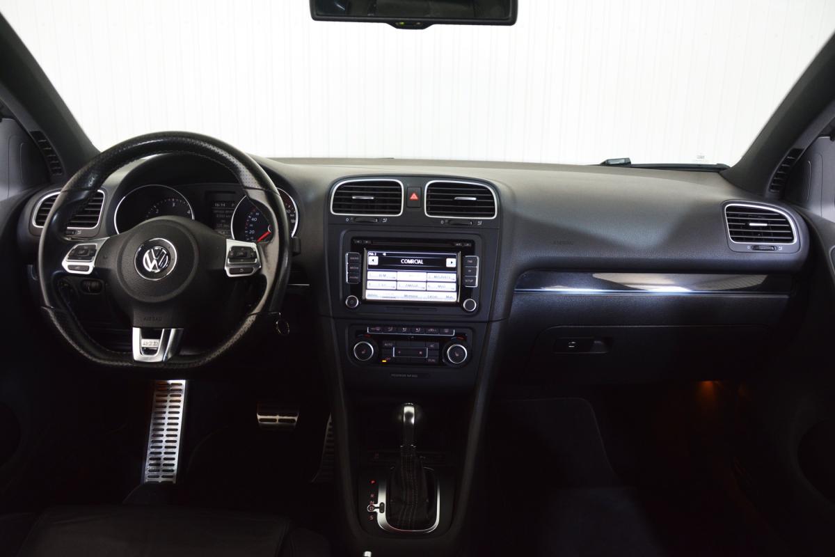 volkswagen-golf-2010-diesel-1968cc