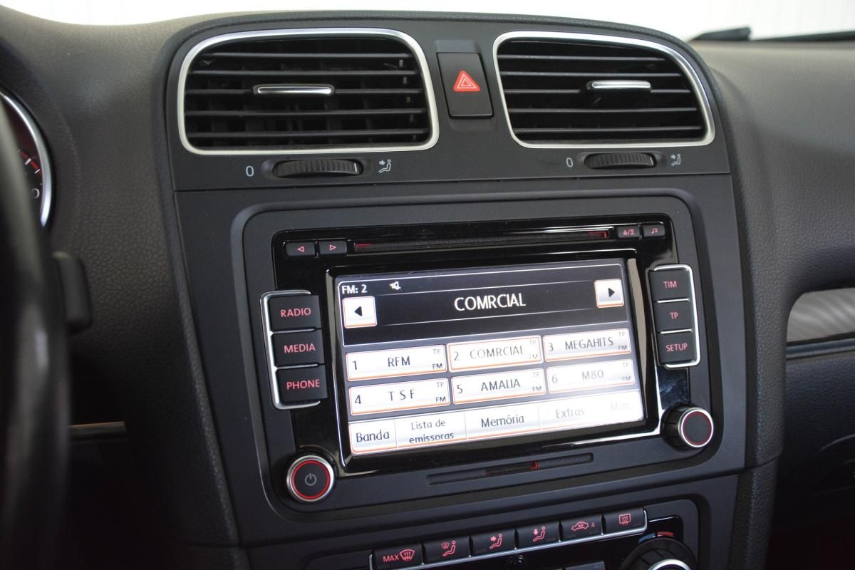 volkswagen-golf-2010-diesel-1968cc