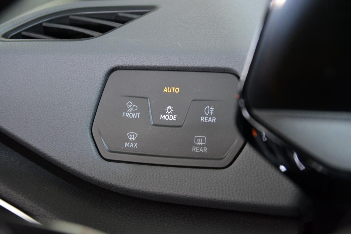 volkswagen-id-3-2022-eletrico-500cc