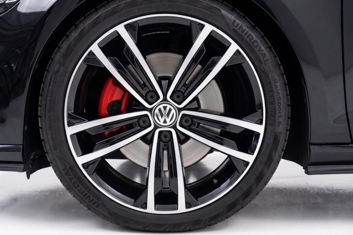 volkswagen-golf-2018-diesel-1968cc