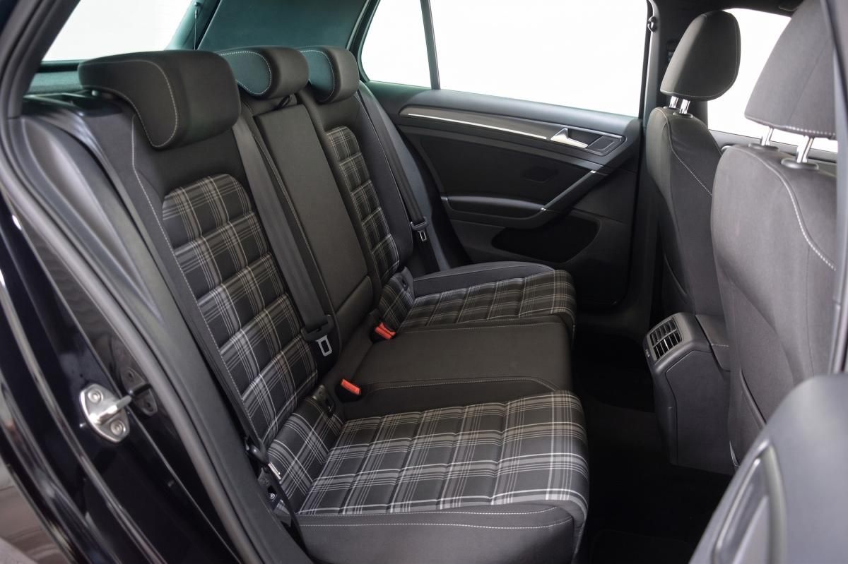 volkswagen-golf-2018-diesel-1968cc