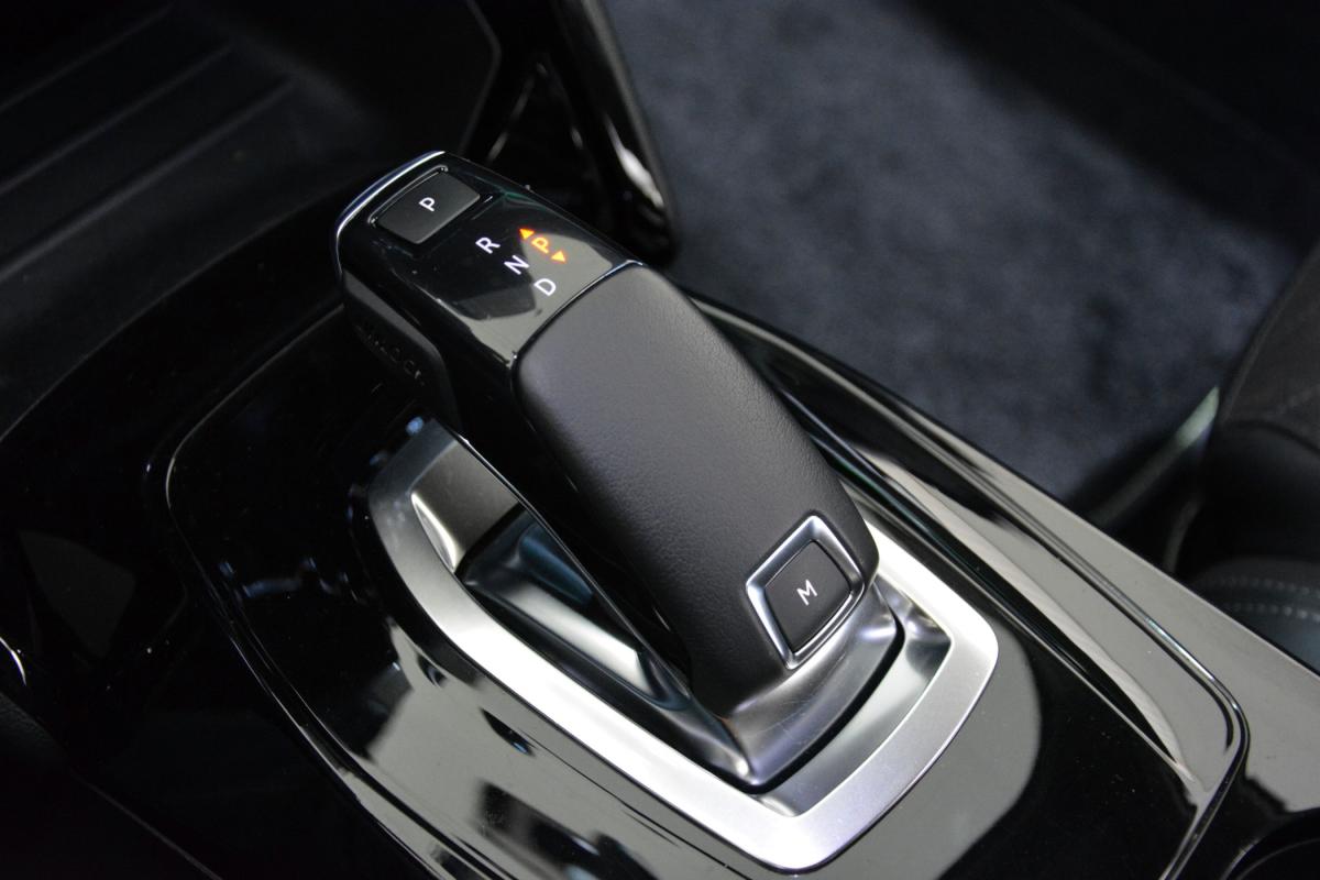 peugeot-2008-2020-gasolina-1199cc