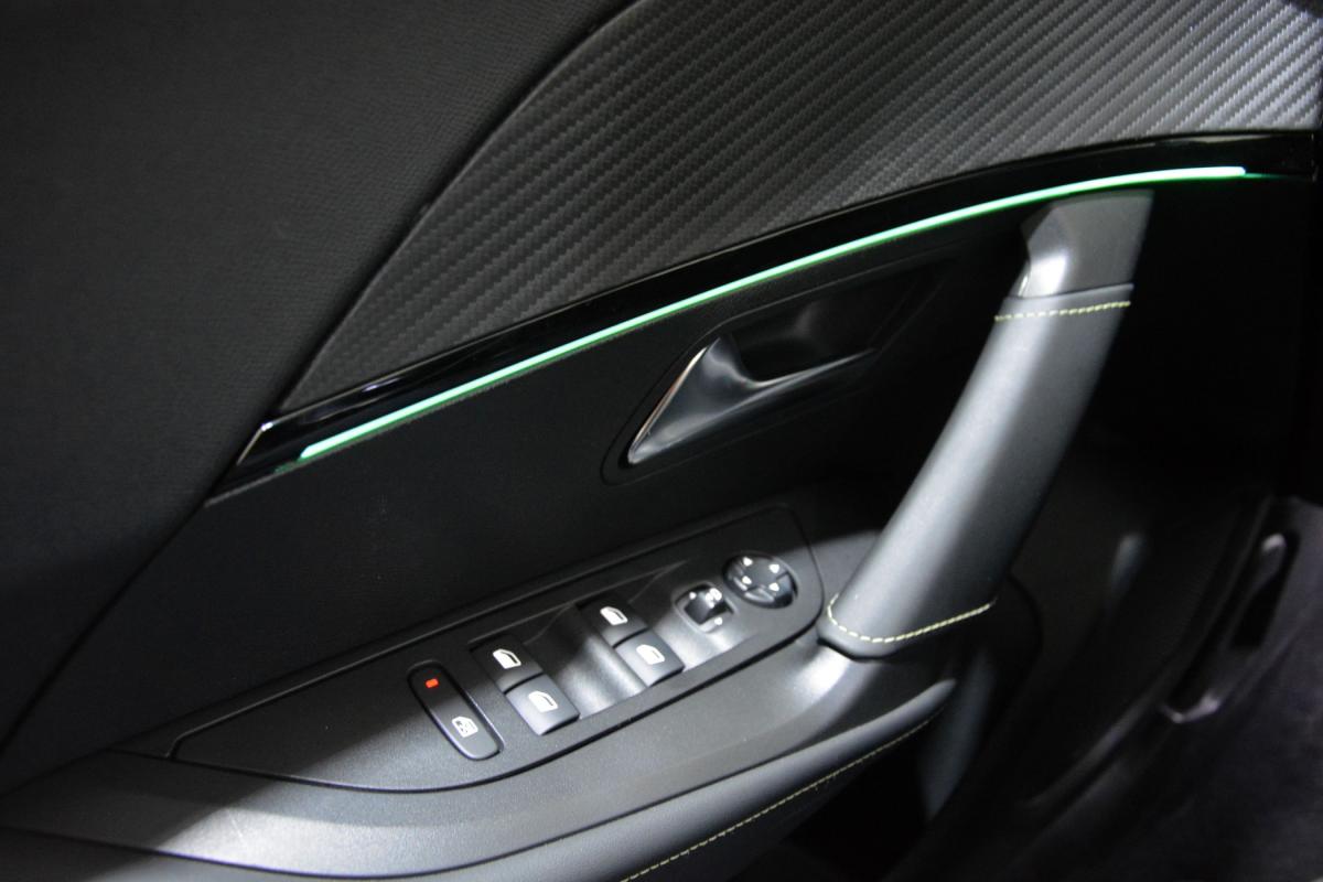 peugeot-2008-2020-gasolina-1199cc
