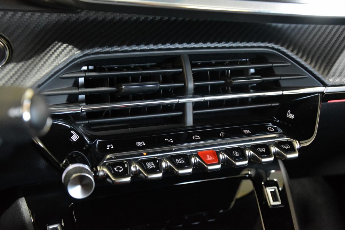 peugeot-2008-2020-gasolina-1199cc