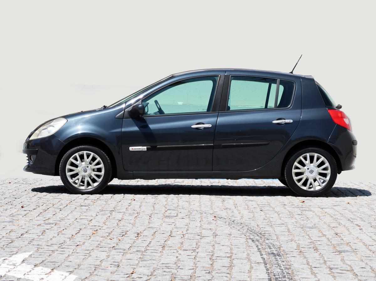 renault-clio-1-5-dci-2009-diesel-1461cc