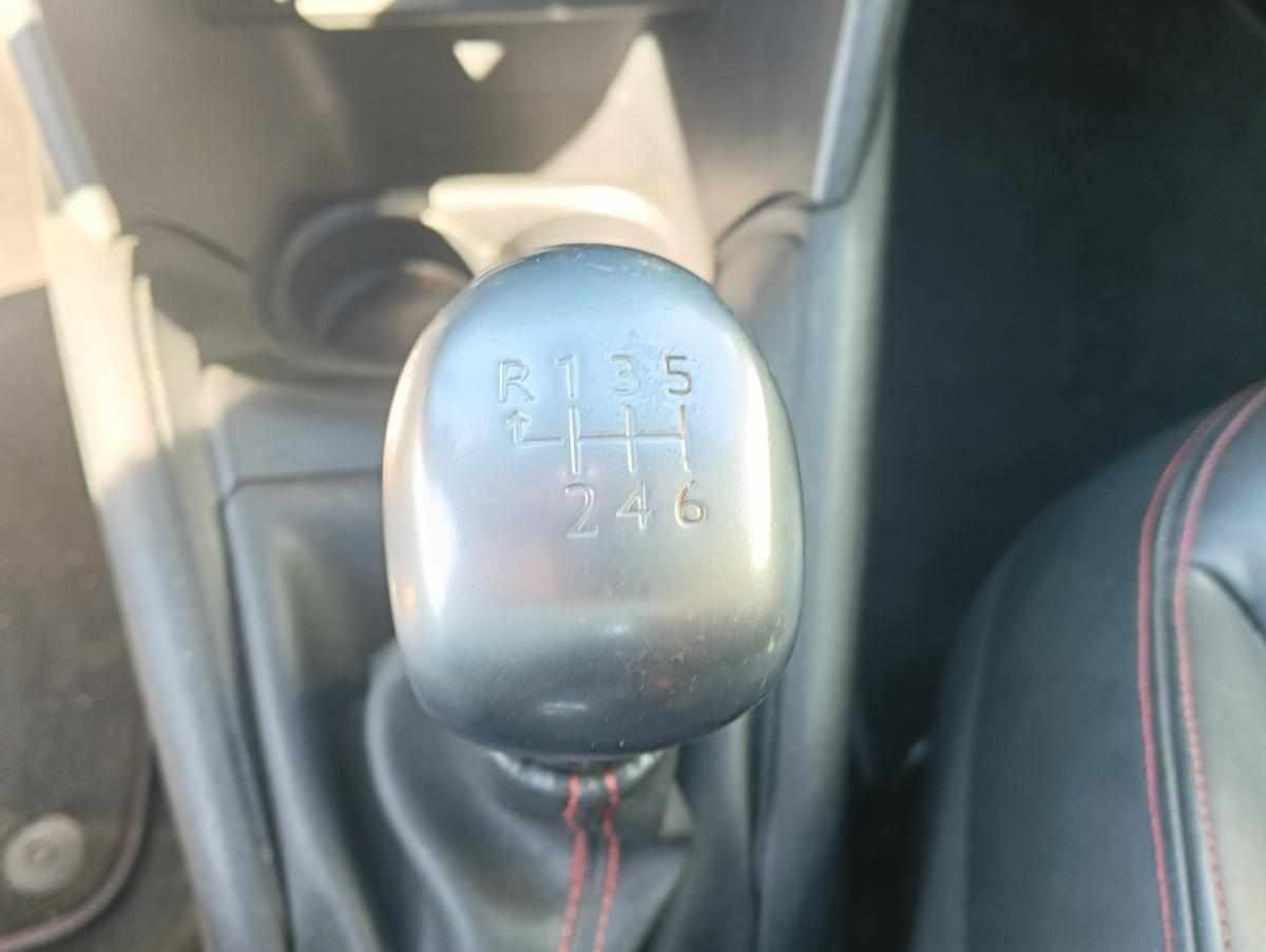 peugeot-208-gti-1-6-thp-2016-gasolina-1598cc