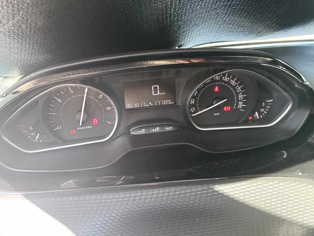 peugeot-2008-1-2-vti-2016-gasolina-1199cc