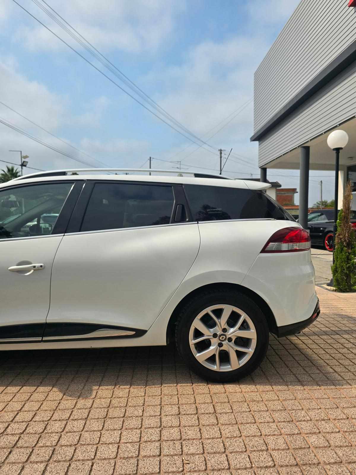 renault-clio-sport-tourer-2019-diesel-1461cc