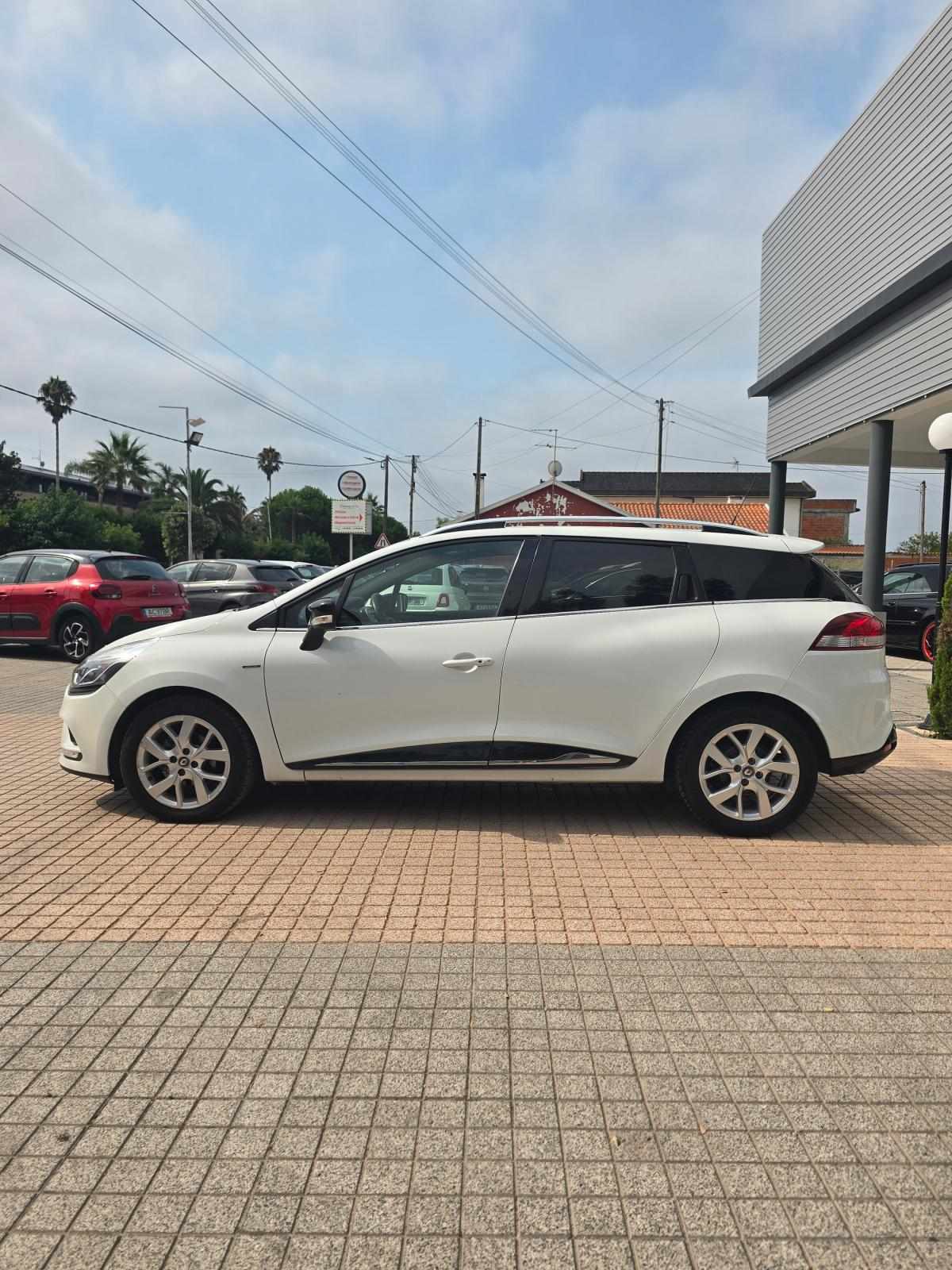 renault-clio-sport-tourer-2019-diesel-1461cc