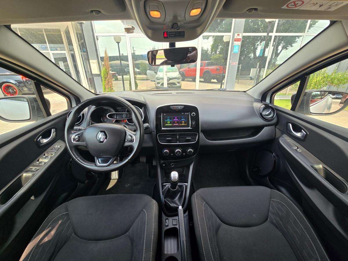 renault-clio-sport-tourer-2019-diesel-1461cc