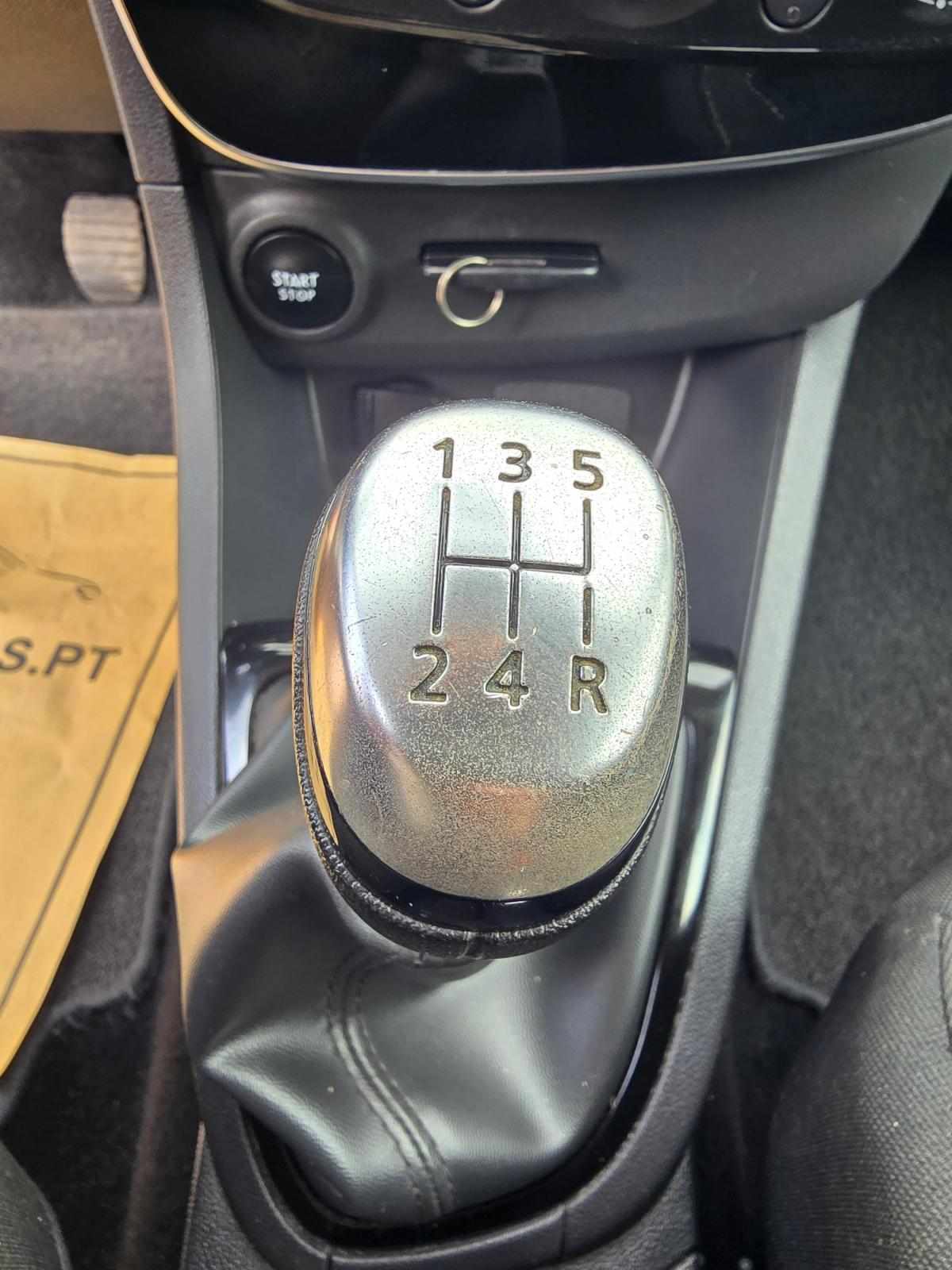 renault-clio-sport-tourer-2019-diesel-1461cc