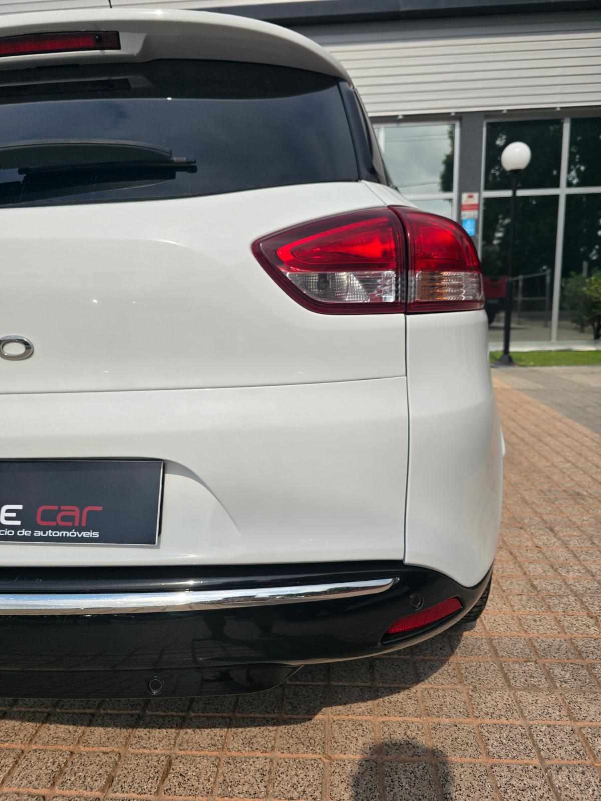 renault-clio-sport-tourer-2019-diesel-1461cc