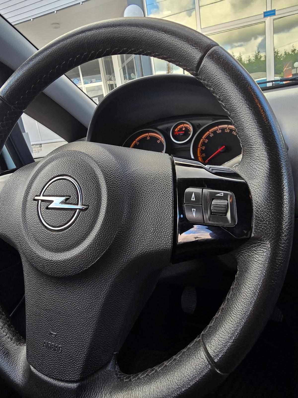 opel-corsa-2014-diesel-1248cc