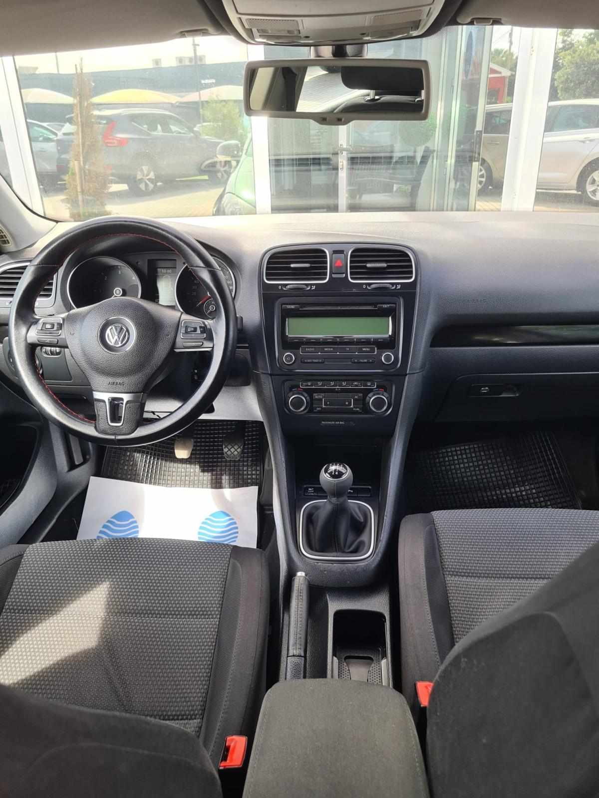 volkswagen-golf-2009-diesel-1598cc