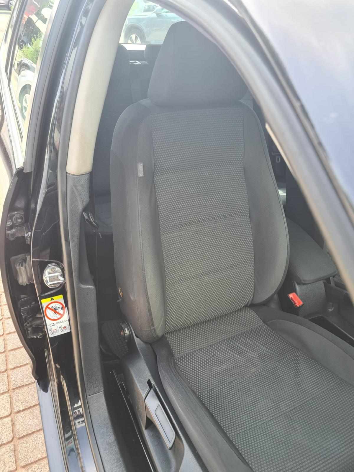 volkswagen-golf-2009-diesel-1598cc