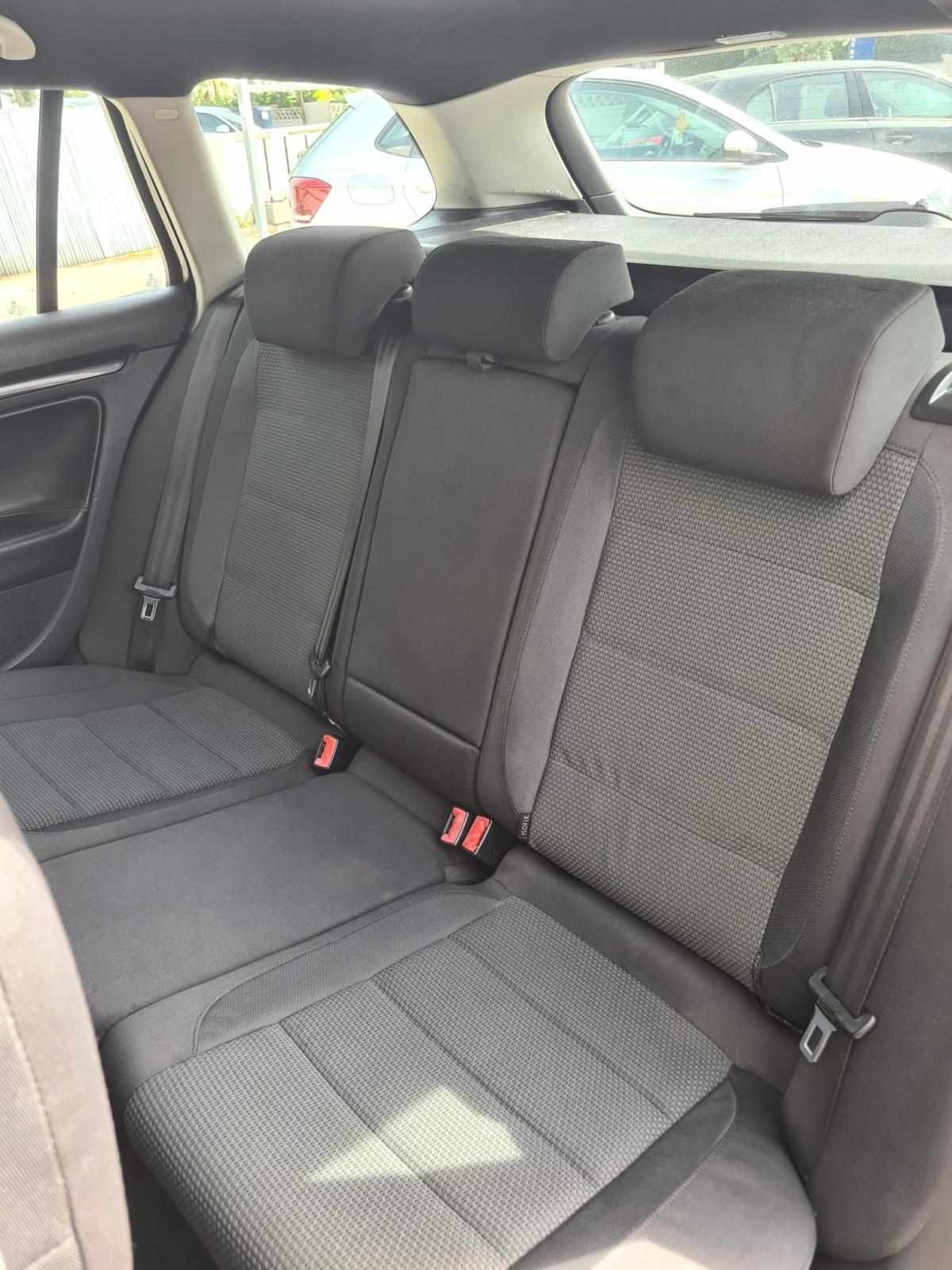 volkswagen-golf-2009-diesel-1598cc