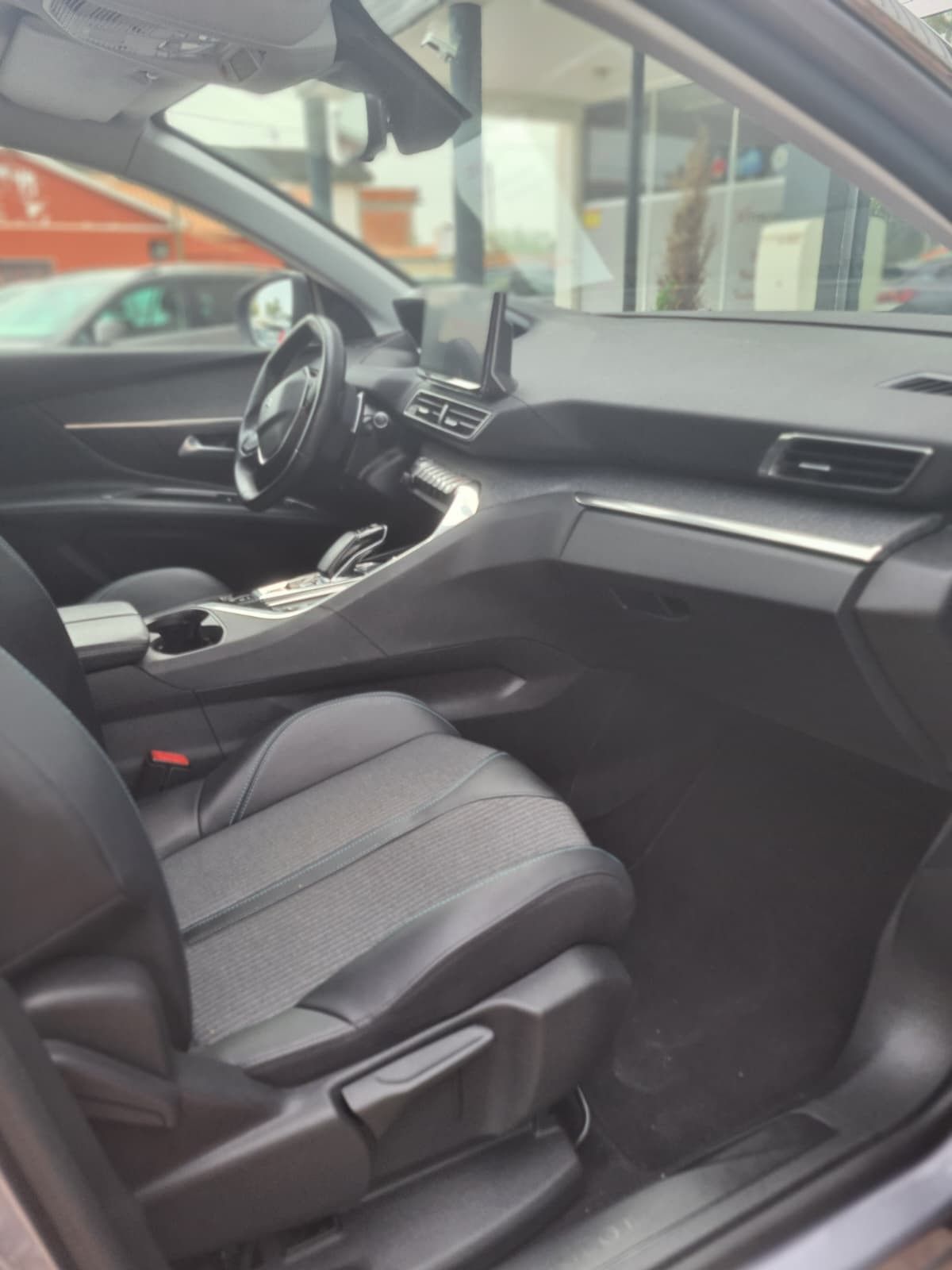 peugeot-3008-2021-hibrido-a-gasolina-1598cc