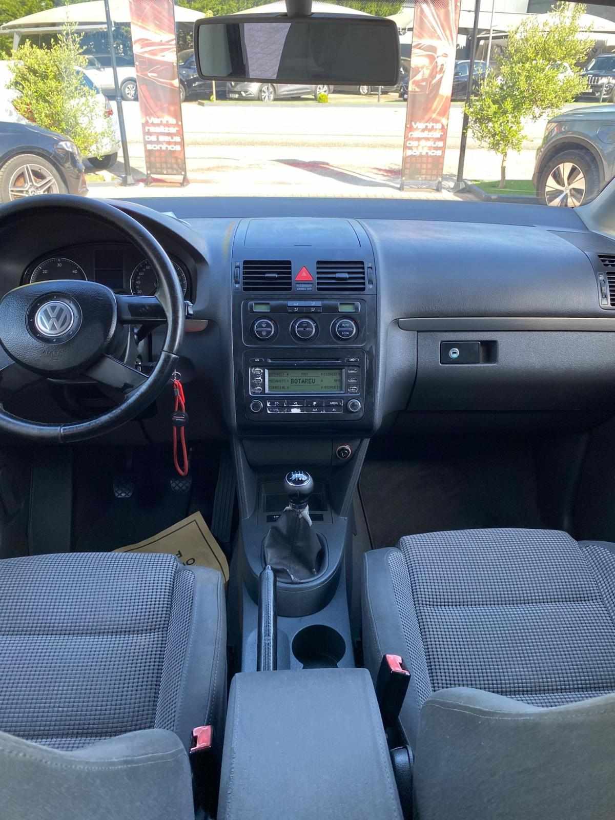 volkswagen-touran-2008-diesel-1598cc