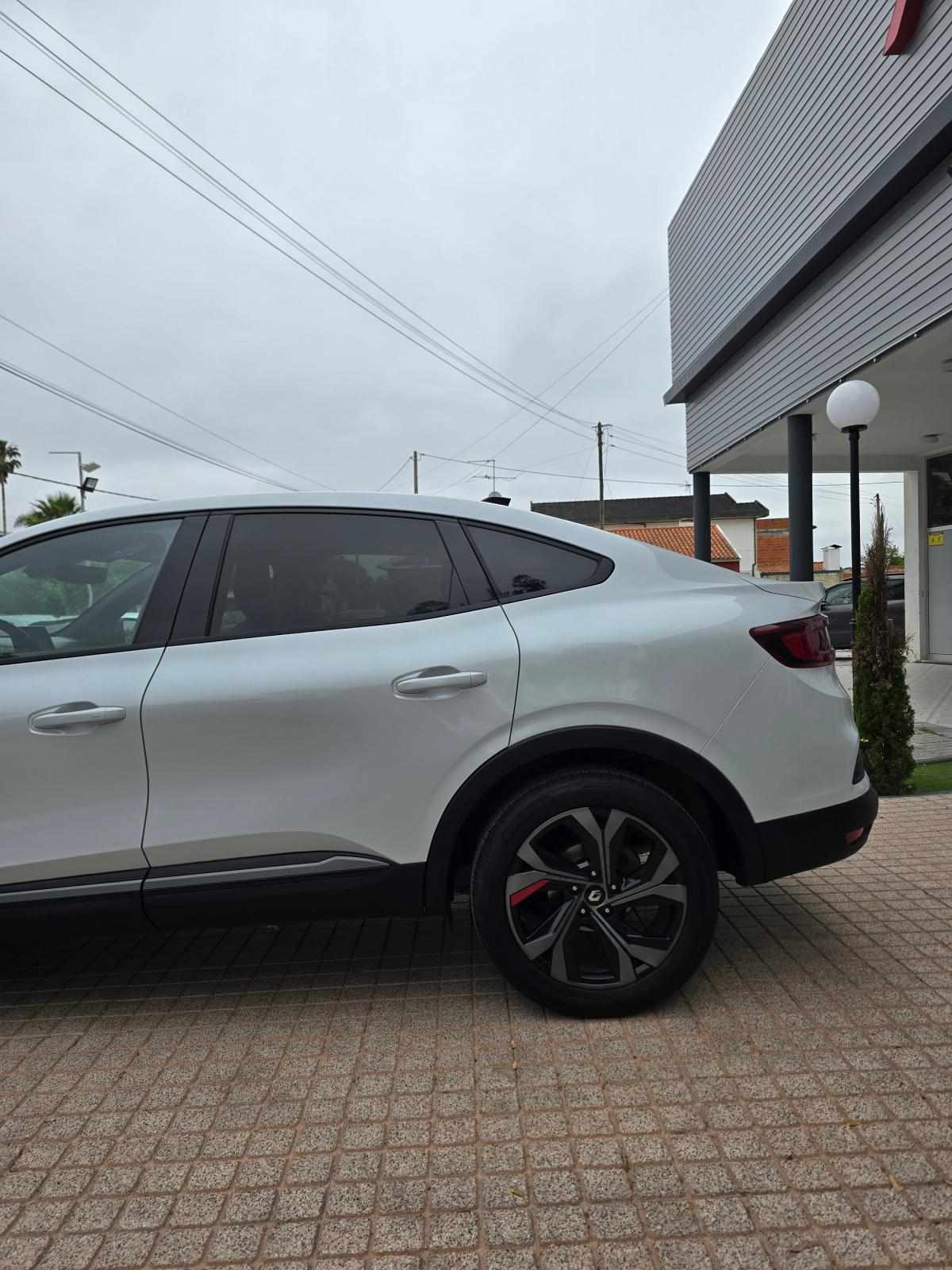 renault-arkana-2022-hibrido-a-gasolina-1598cc