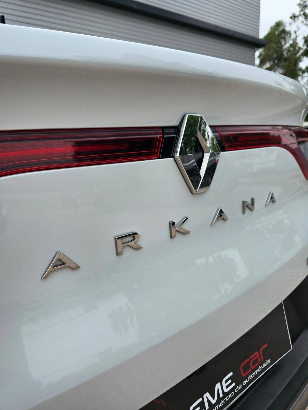 renault-arkana-2022-hibrido-a-gasolina-1598cc