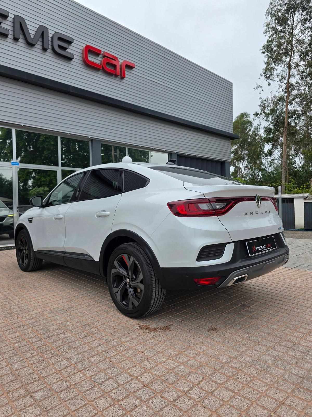 renault-arkana-2022-hibrido-a-gasolina-1598cc