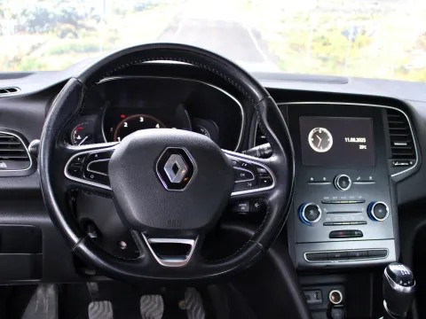 renault-megane-2019-diesel-1461cc