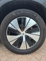 volvo-xc40-2021-hibrido-a-gasolina-1477cc