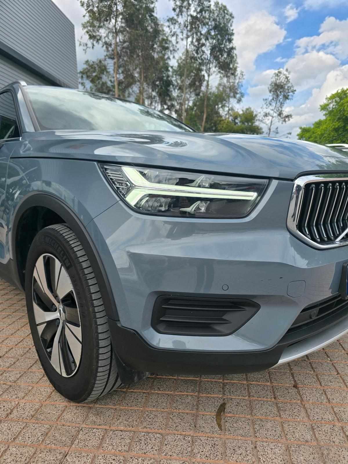 volvo-xc40-2021-hibrido-a-gasolina-1477cc