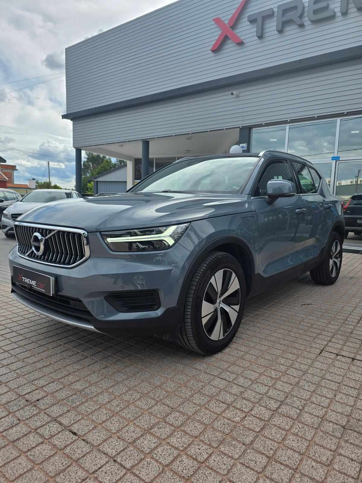 volvo-xc40-2021-hibrido-a-gasolina-1477cc