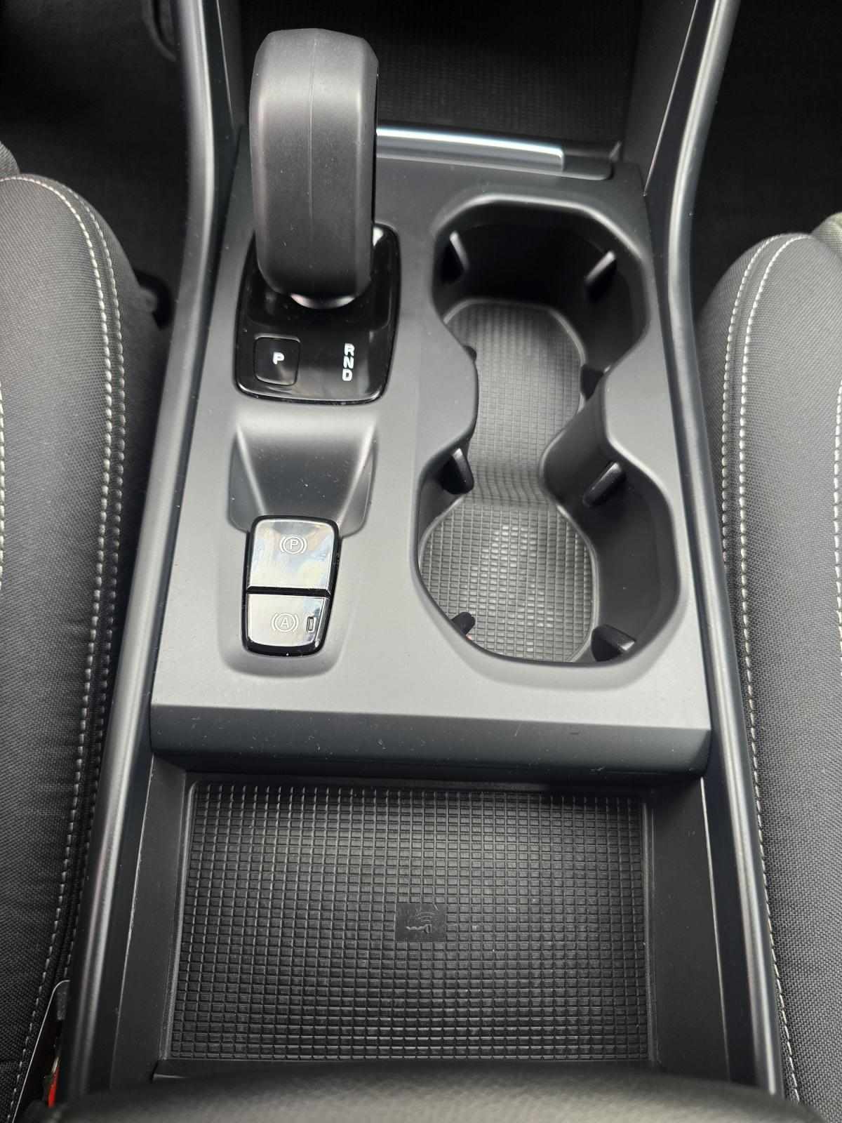 volvo-xc40-2021-hibrido-a-gasolina-1477cc