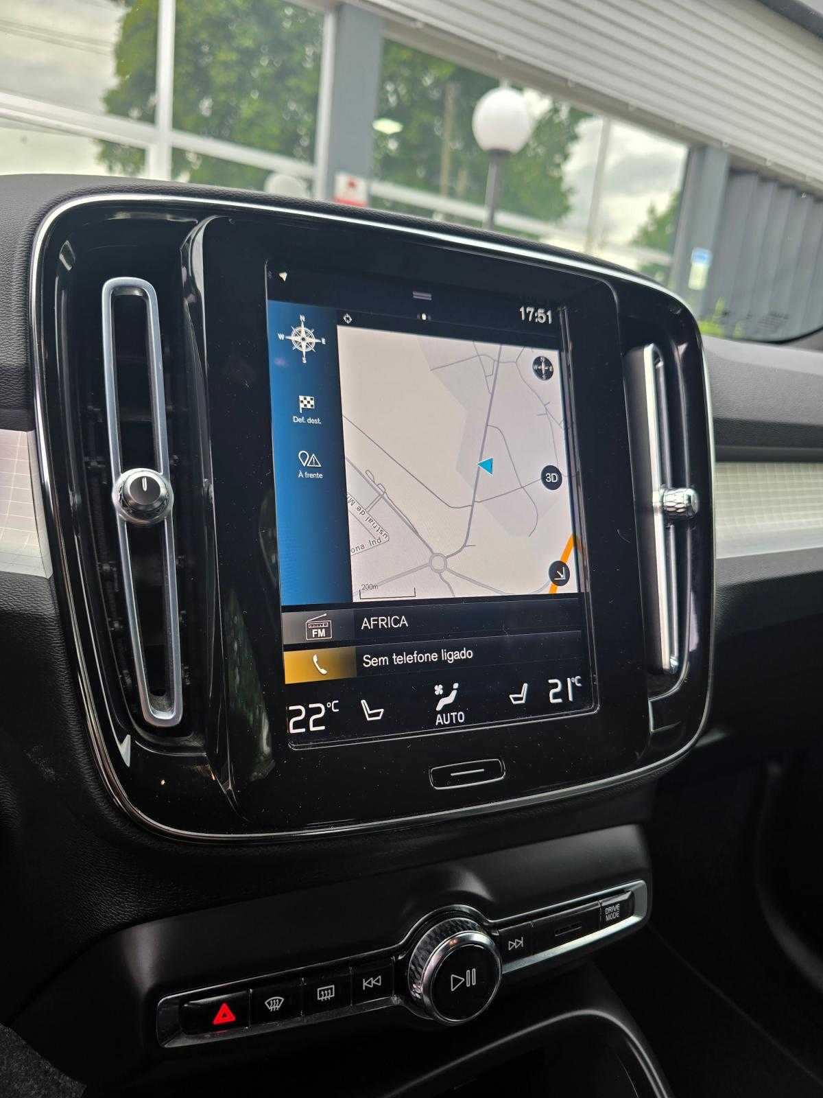 volvo-xc40-2021-hibrido-a-gasolina-1477cc