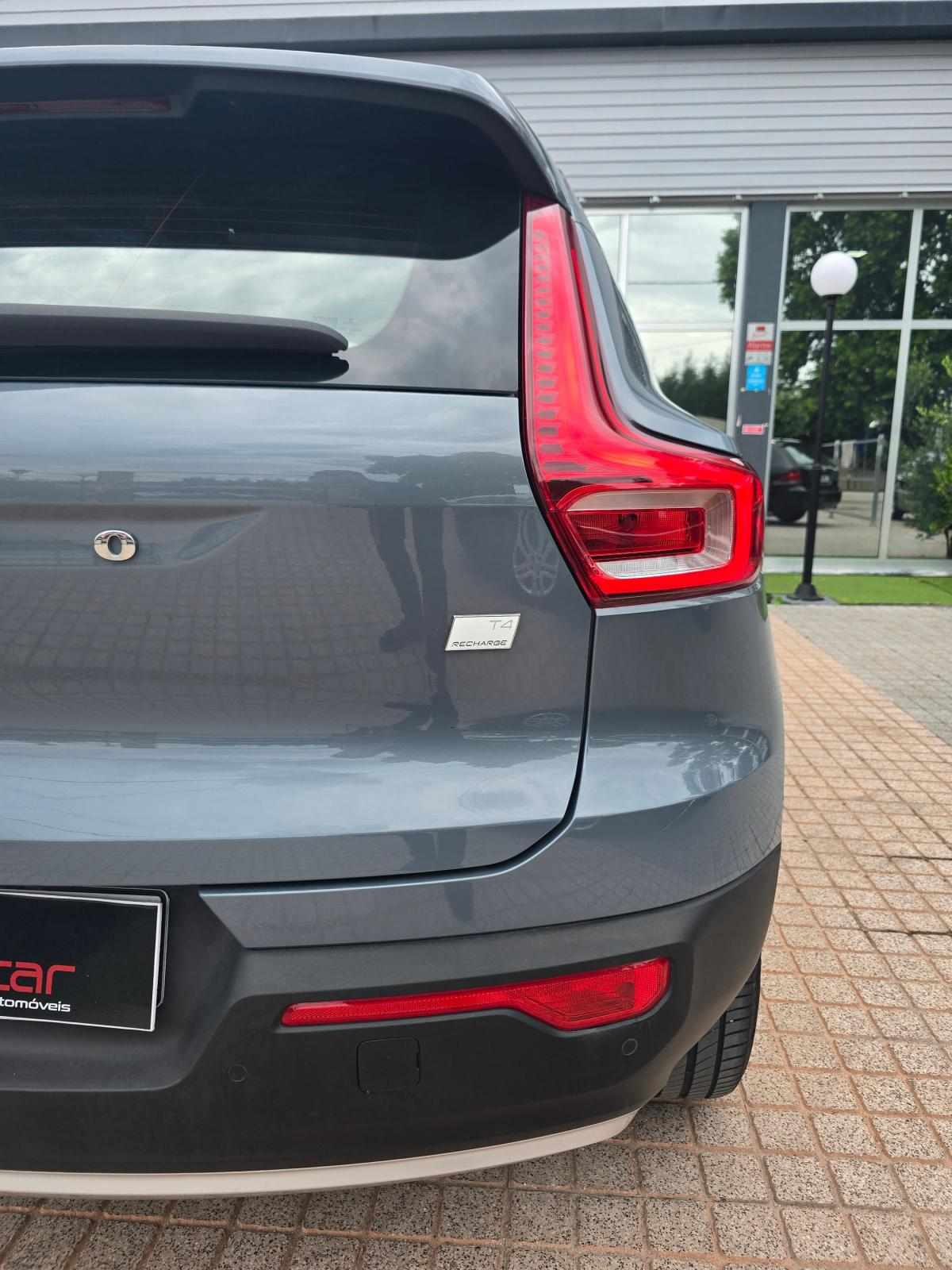 volvo-xc40-2021-hibrido-a-gasolina-1477cc