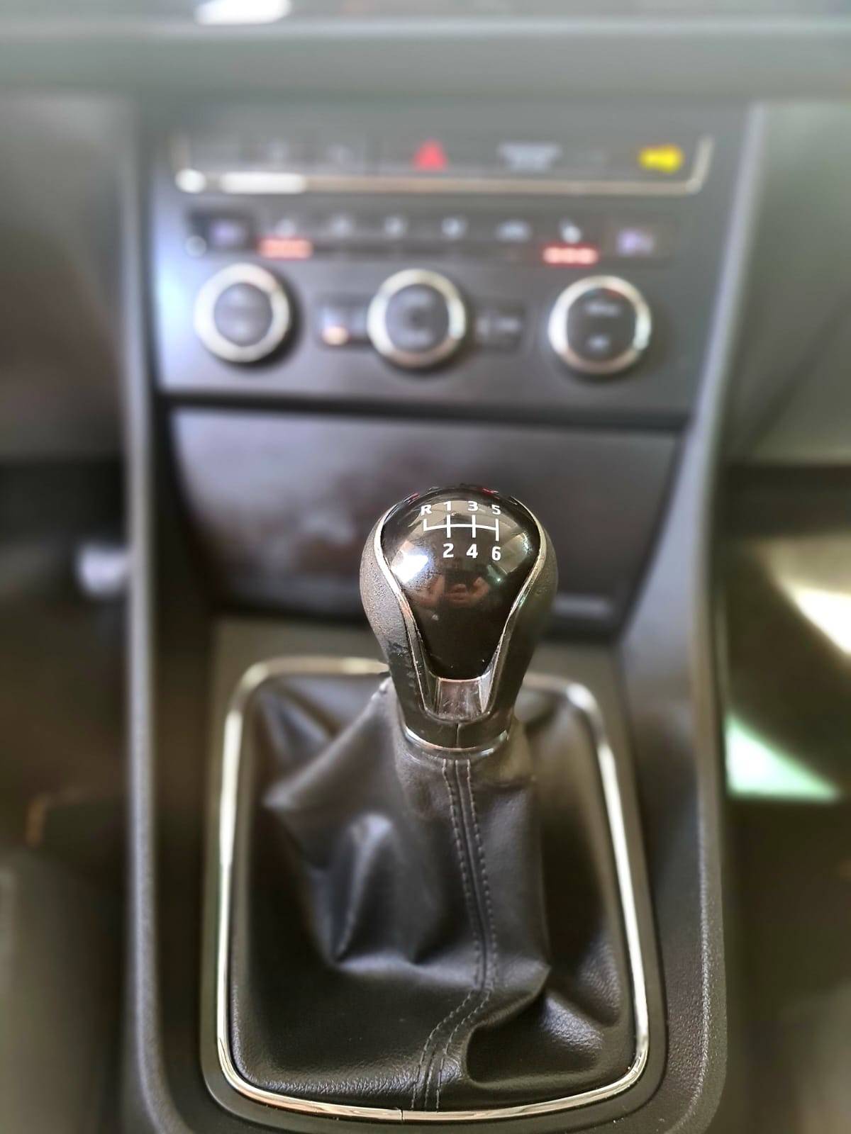seat-leon-2014-diesel-1598cc