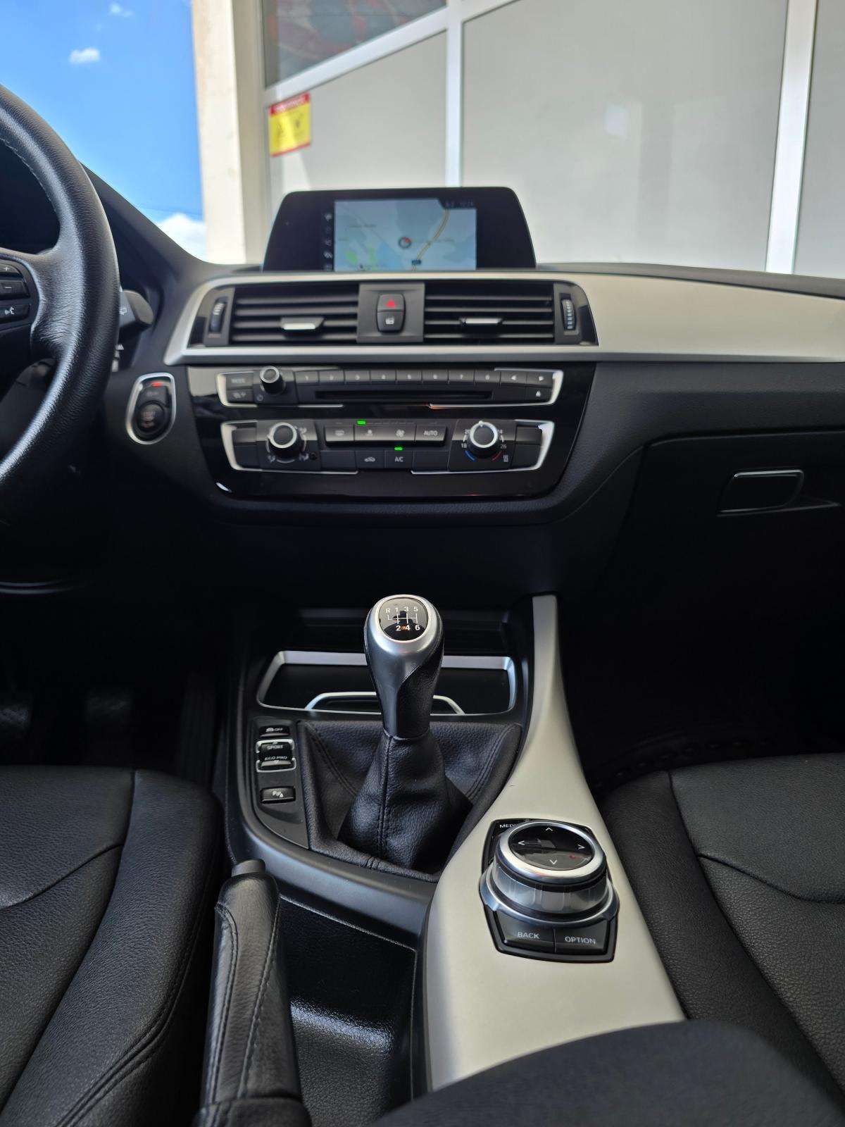 bmw-serie-1-2018-diesel-1496cc