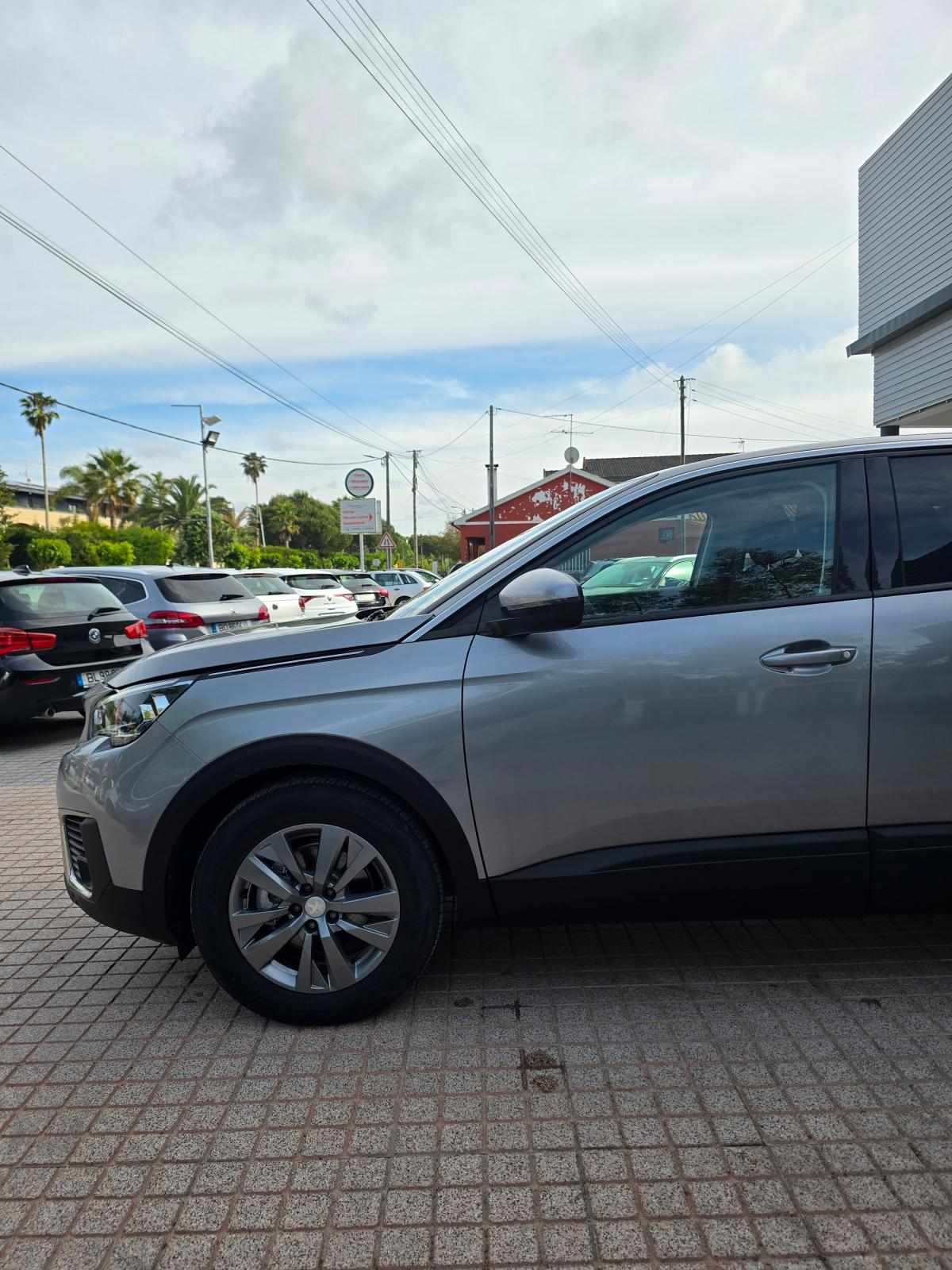 peugeot-3008-2018-diesel-1499cc